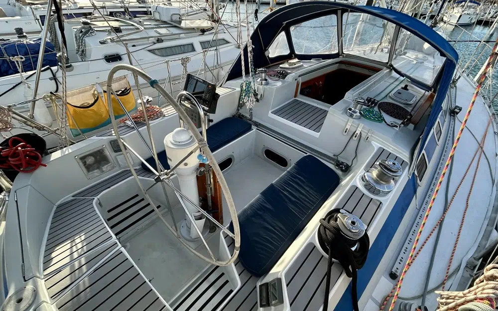slider 6 Comar Yachts COMET 420