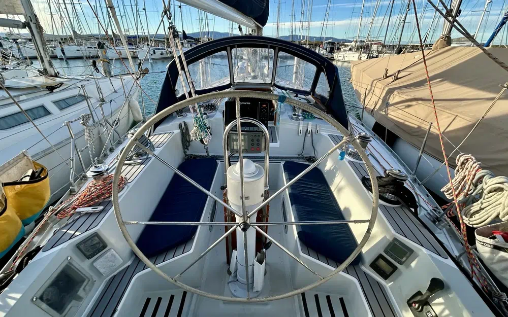 slider 7 Comar Yachts COMET 420