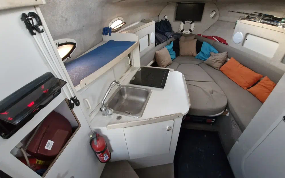 slider 4 Four Winns  238