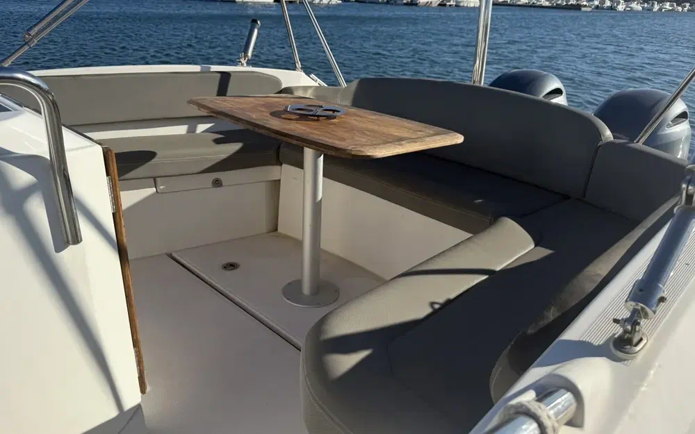 slider 12 Beneteau Flyer 850 Sun Deck