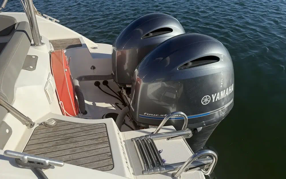 slider 14 Beneteau Flyer 850 Sun Deck