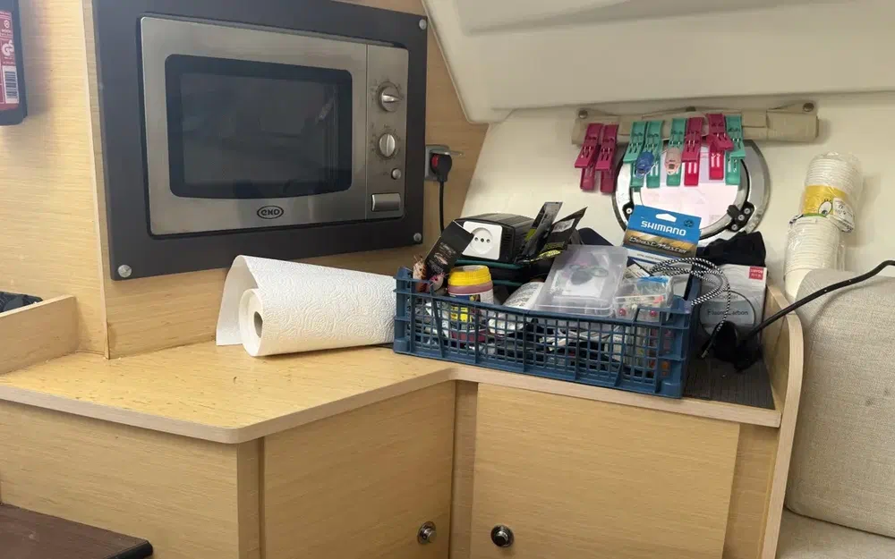 slider 20 Beneteau Flyer 850 Sun Deck