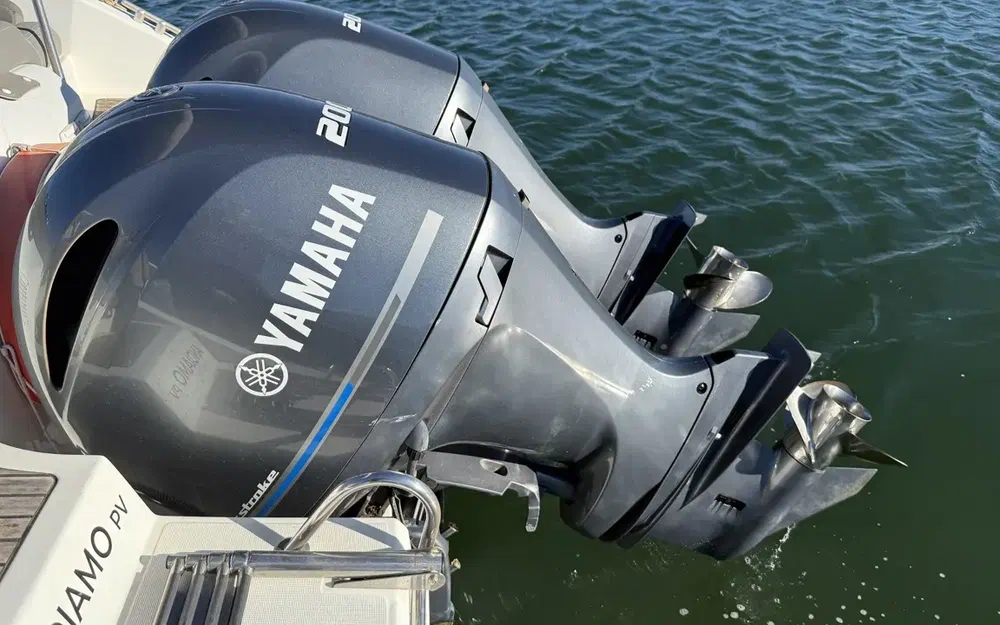 slider 21 Beneteau Flyer 850 Sun Deck