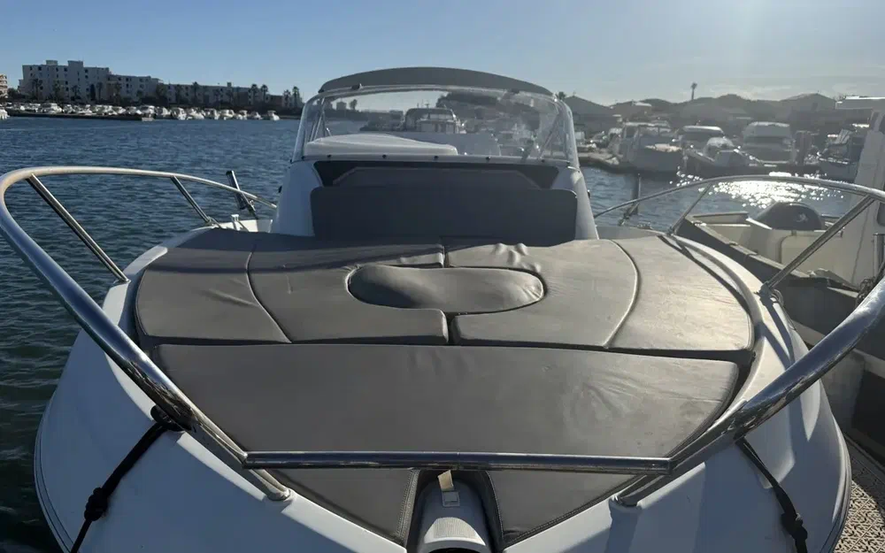 slider 3 Beneteau Flyer 850 Sun Deck