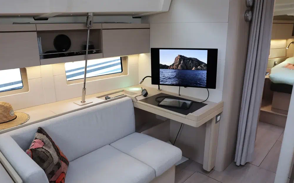slider 22 Beneteau Oceanis 46.1