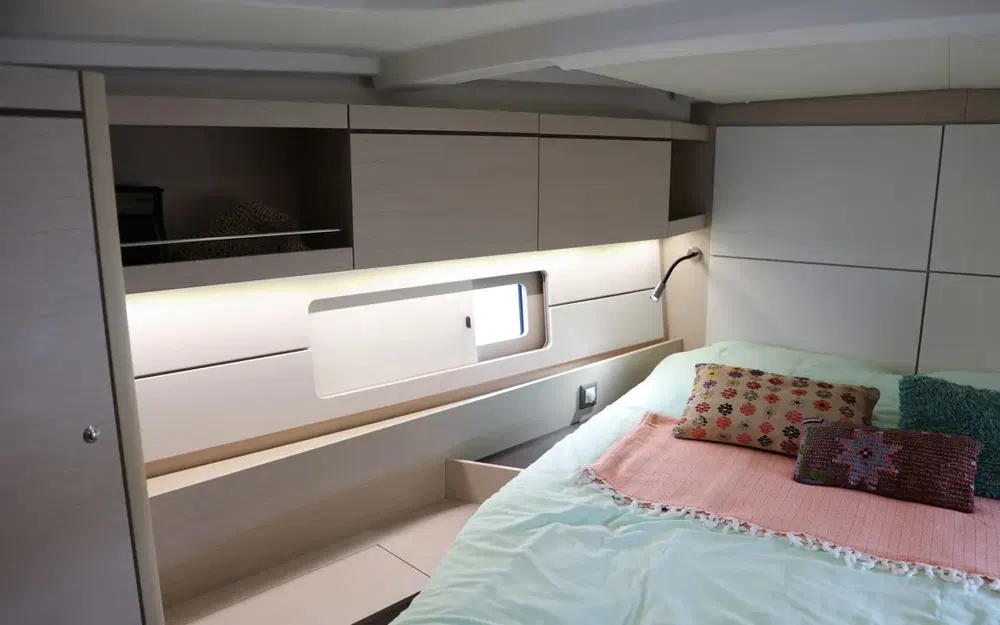 slider 33 Beneteau Oceanis 46.1