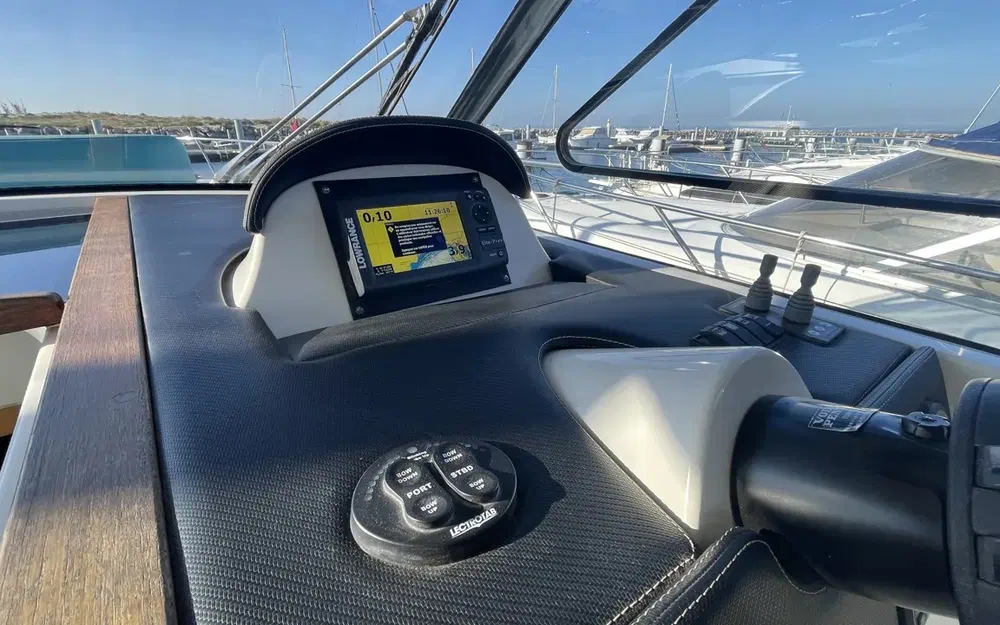 slider 23 Delphia  1100