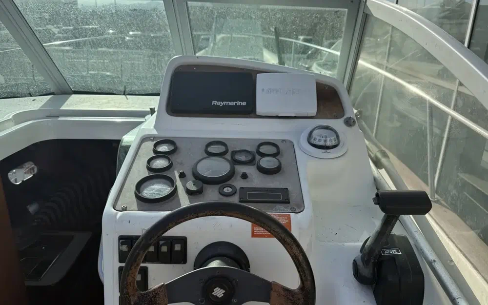 slider 9 Beneteau Ombrine 800