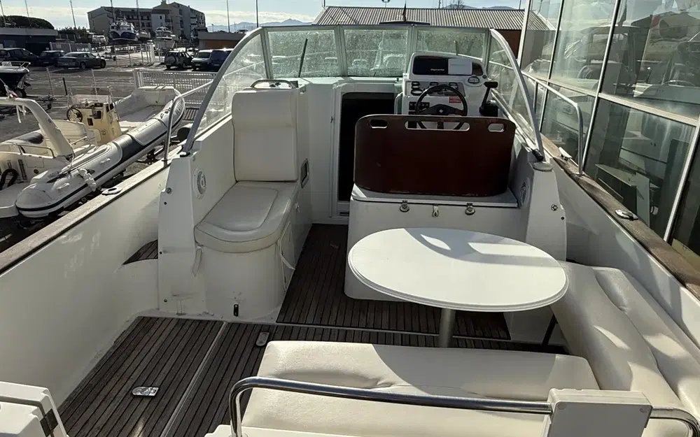 slider 5 Beneteau Ombrine 800