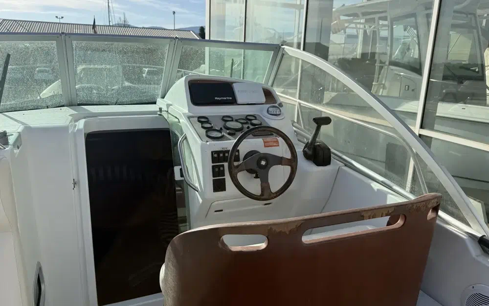 slider 8 Beneteau Ombrine 800