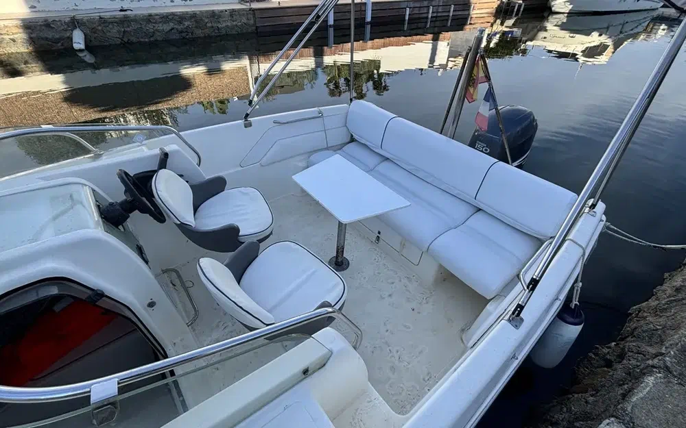 slider 15 Kelt Azura 570 WA