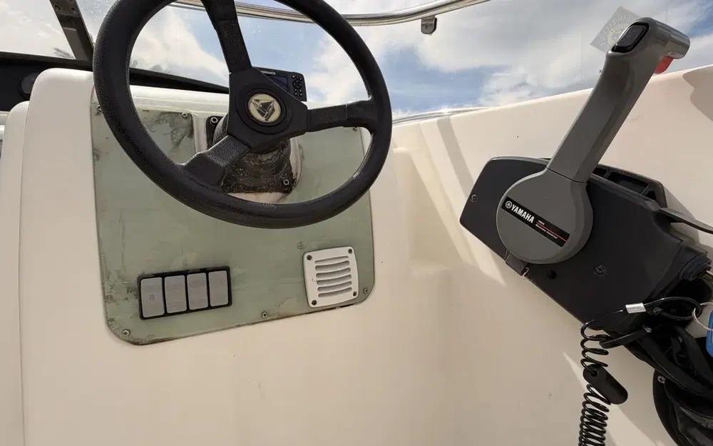 slider 19 Kelt Azura 570 WA