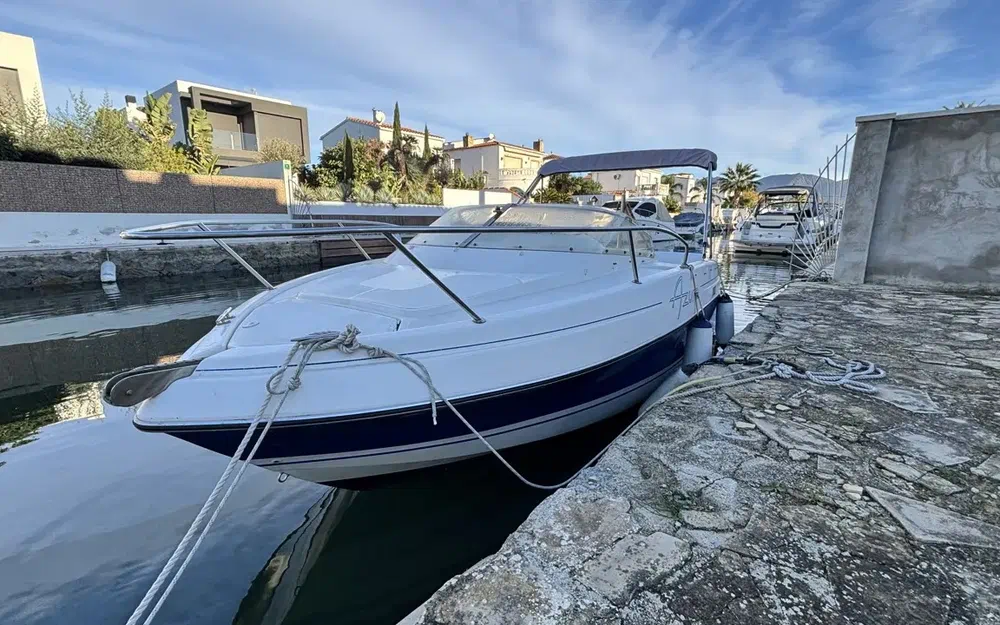 slider 3 Kelt Azura 570 WA