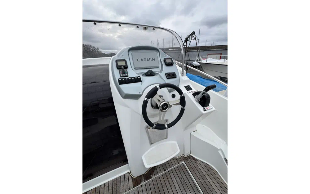 slider 2 Beneteau Flyer 750 Sun Deck