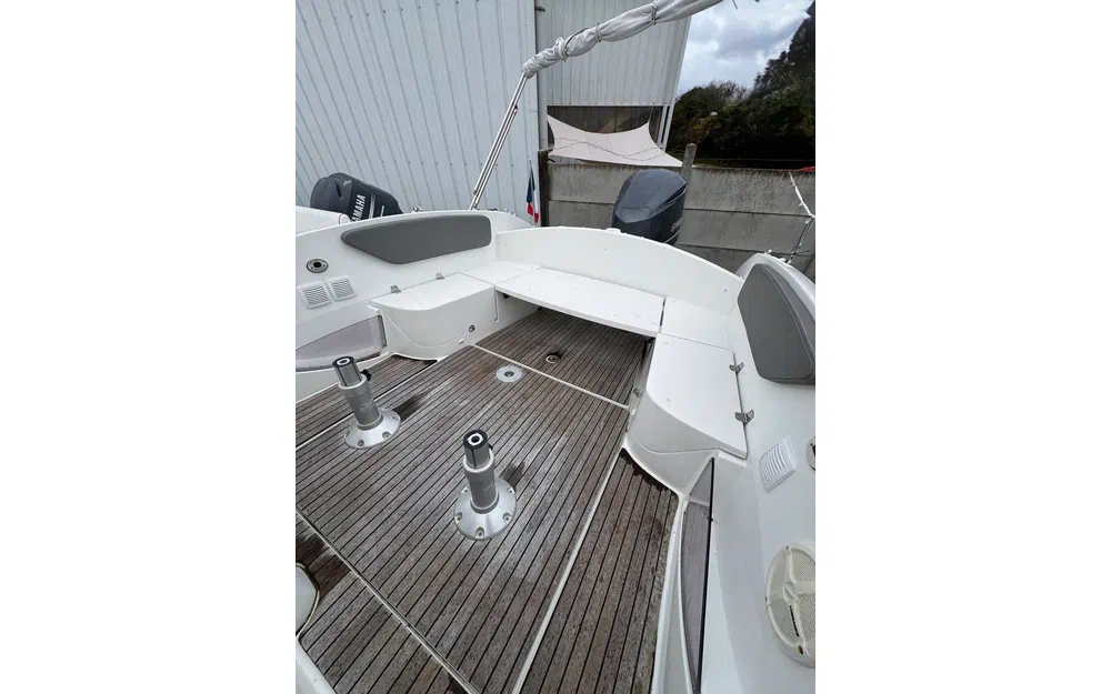 slider 3 Beneteau Flyer 750 Sun Deck