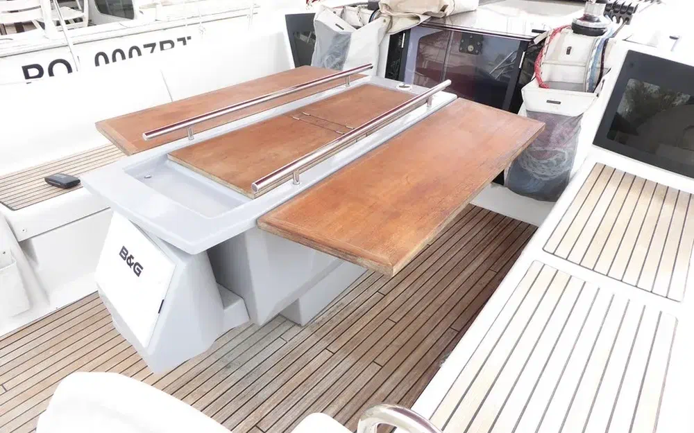 slider 10 Beneteau Oceanis 41