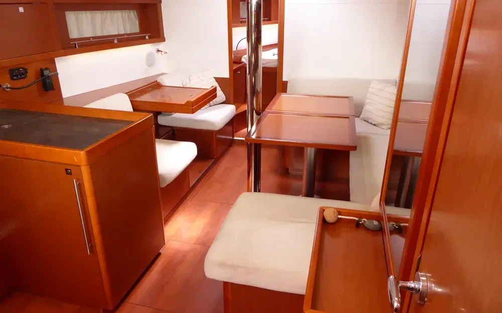 slider 24 Beneteau Oceanis 41