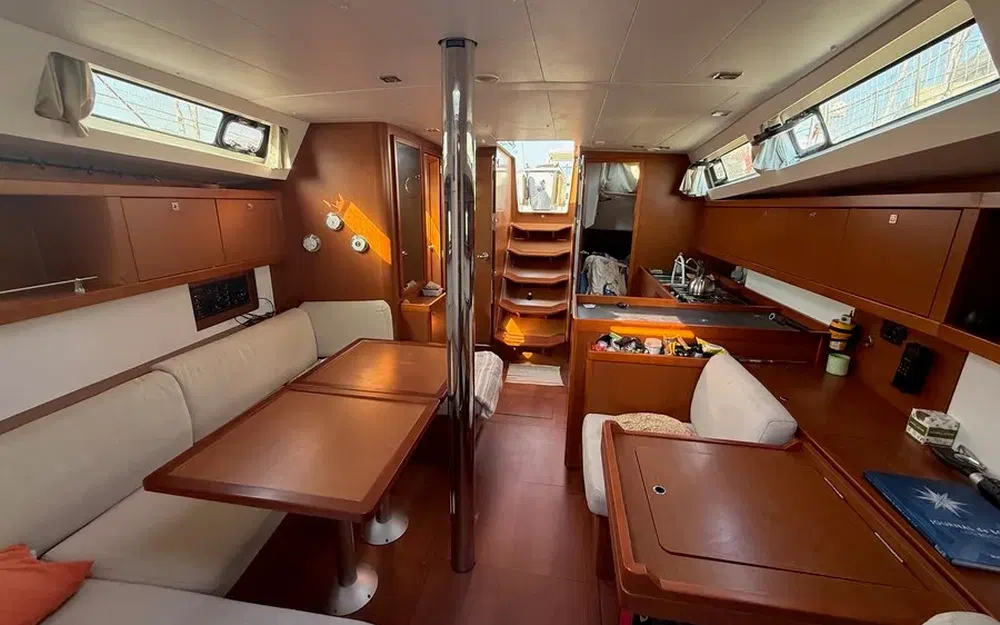 slider 16 Beneteau Oceanis 41