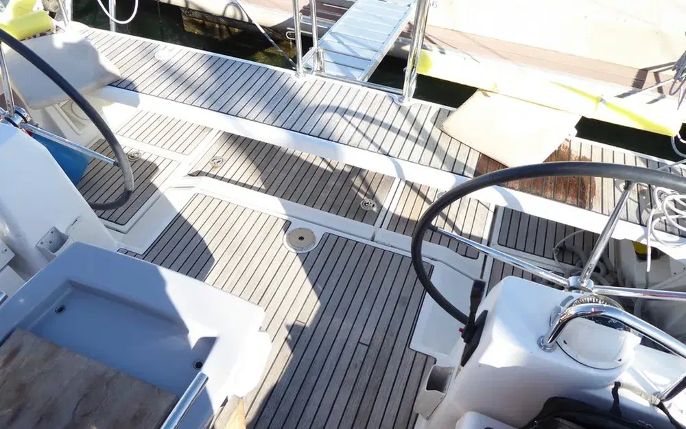 slider 7 Beneteau Oceanis 41