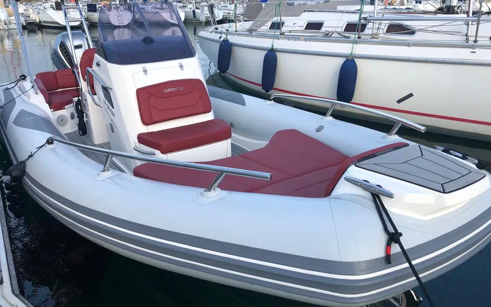 slider 0 Grand Golden Line G750