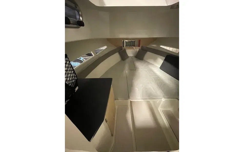 slider 5 Pacific Craft  700 SC