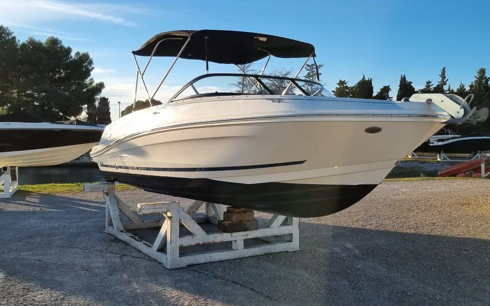 slider 19 Bayliner VR6 OB