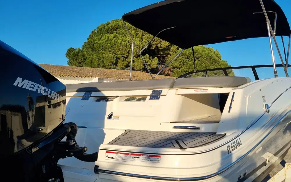 slider 4 Bayliner VR6 OB