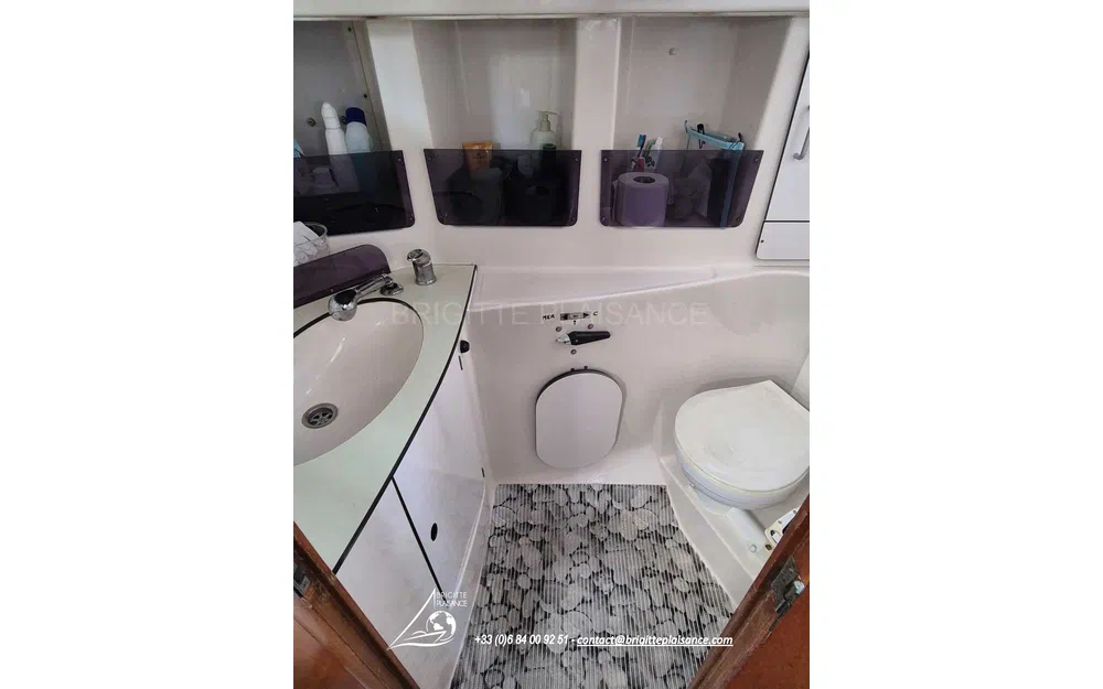 slider 10 Dufour Gib Sea 37