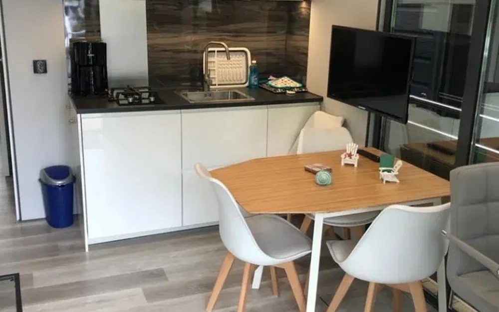 slider 13 La Mare Apart L 