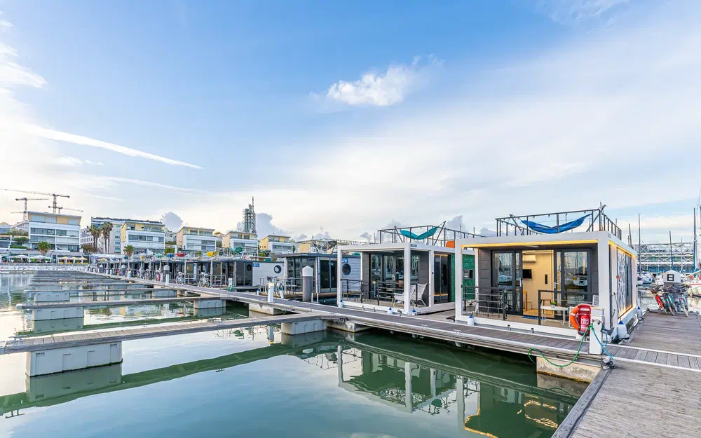 slider 2 La Mare Modern 10