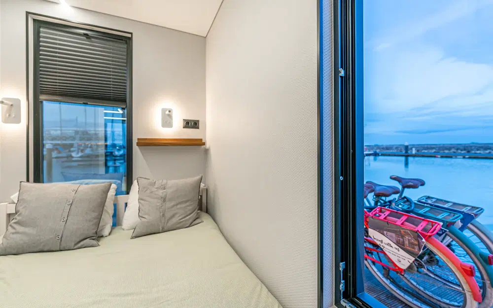 slider 11 La Mare Modern 10