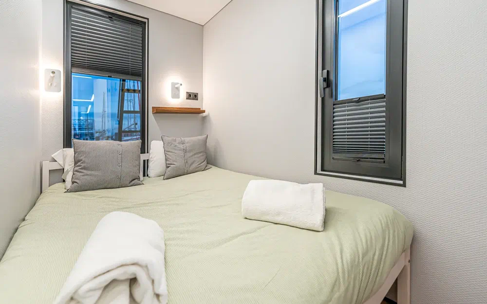 slider 12 La Mare Modern 10