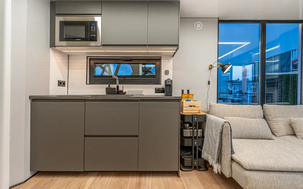 slider 15 La Mare Modern 10