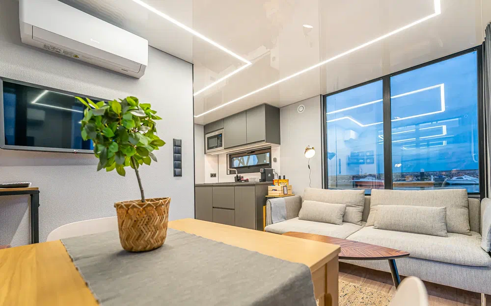 slider 17 La Mare Modern 10