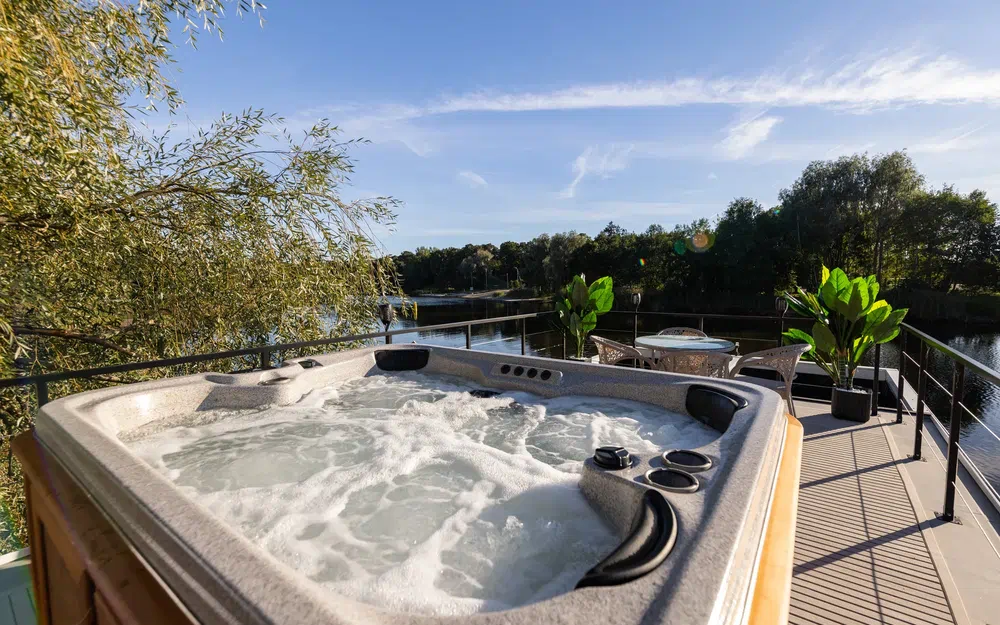 slider 2 La Mare Modern 12