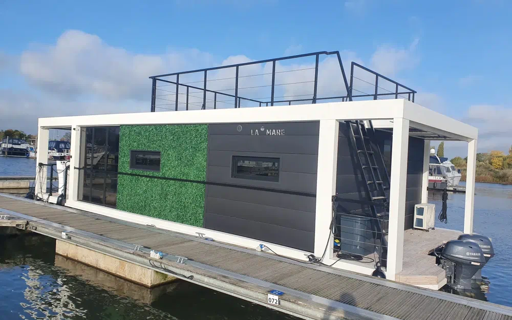 slider 6 La Mare Modern 12