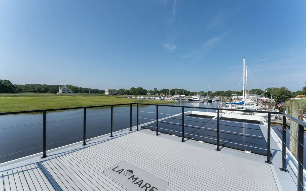 slider 18 La Mare Modern 14