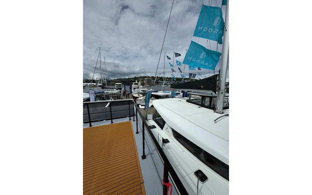 slider 21 La Mare Modern 14