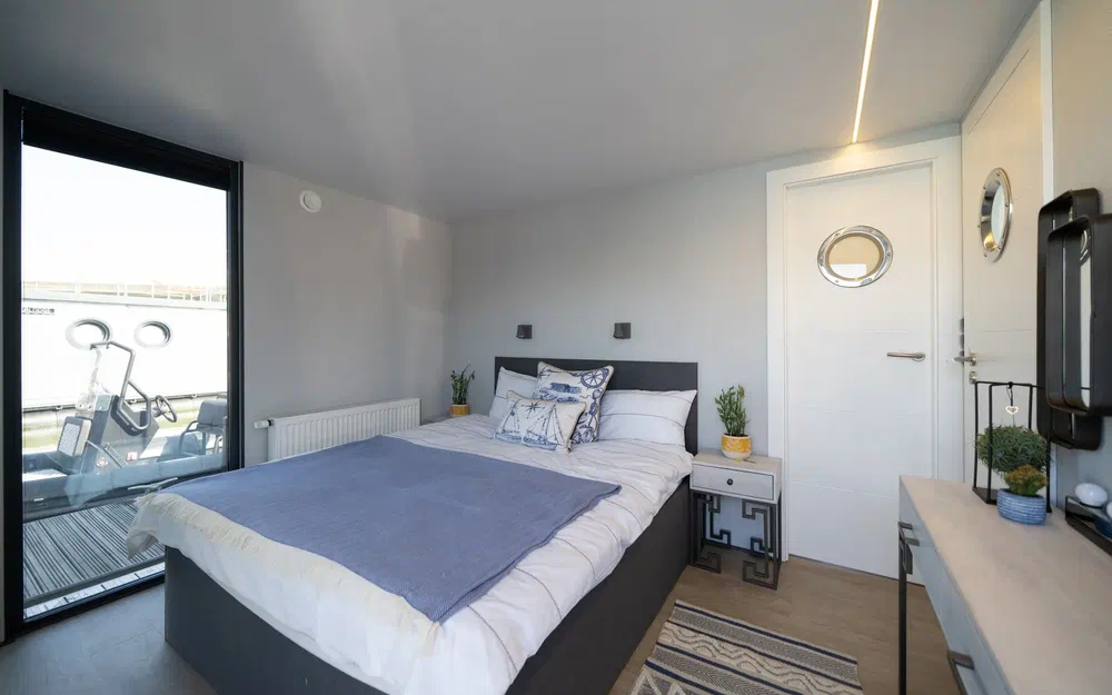 slider 22 La Mare Apartboat XXL