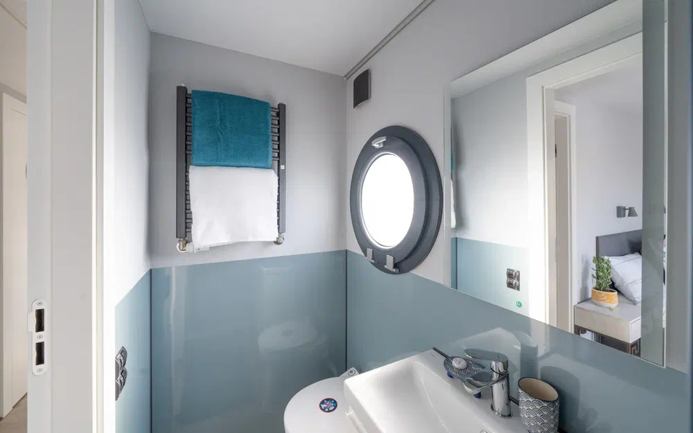 slider 23 La Mare Apartboat XXL