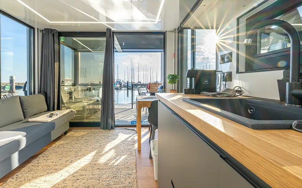 slider 7 La Mare Modern 9