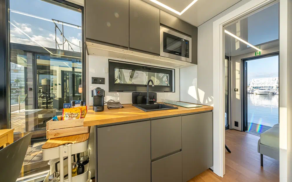 slider 8 La Mare Modern 9