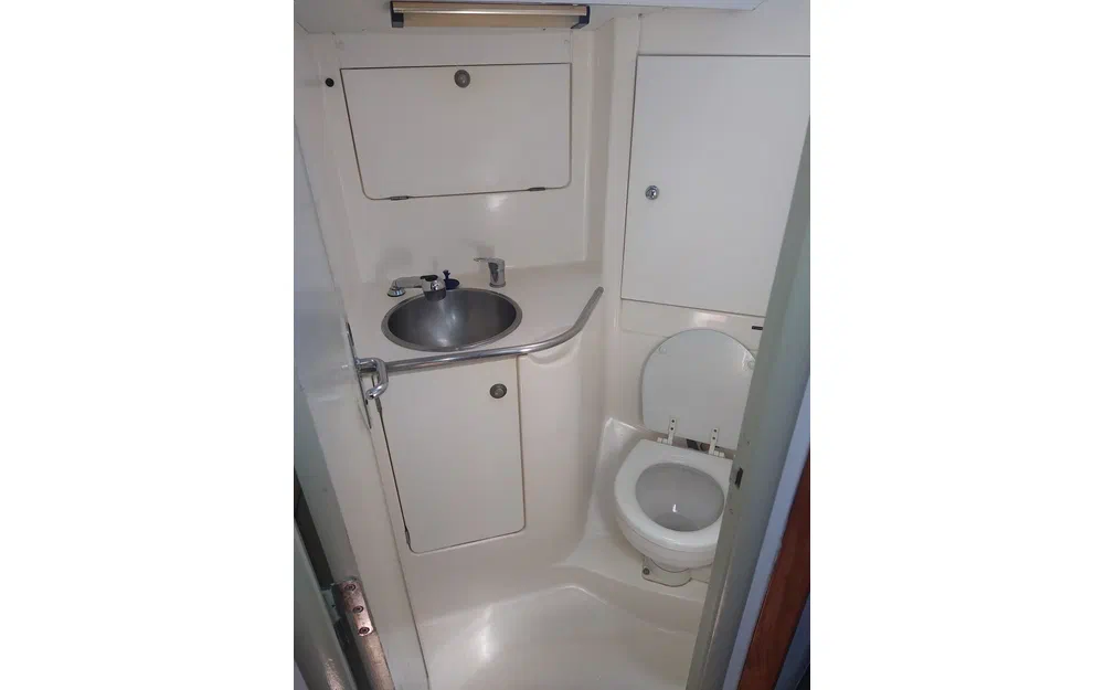 slider 7 Jeanneau Sun Odyssey 42.2