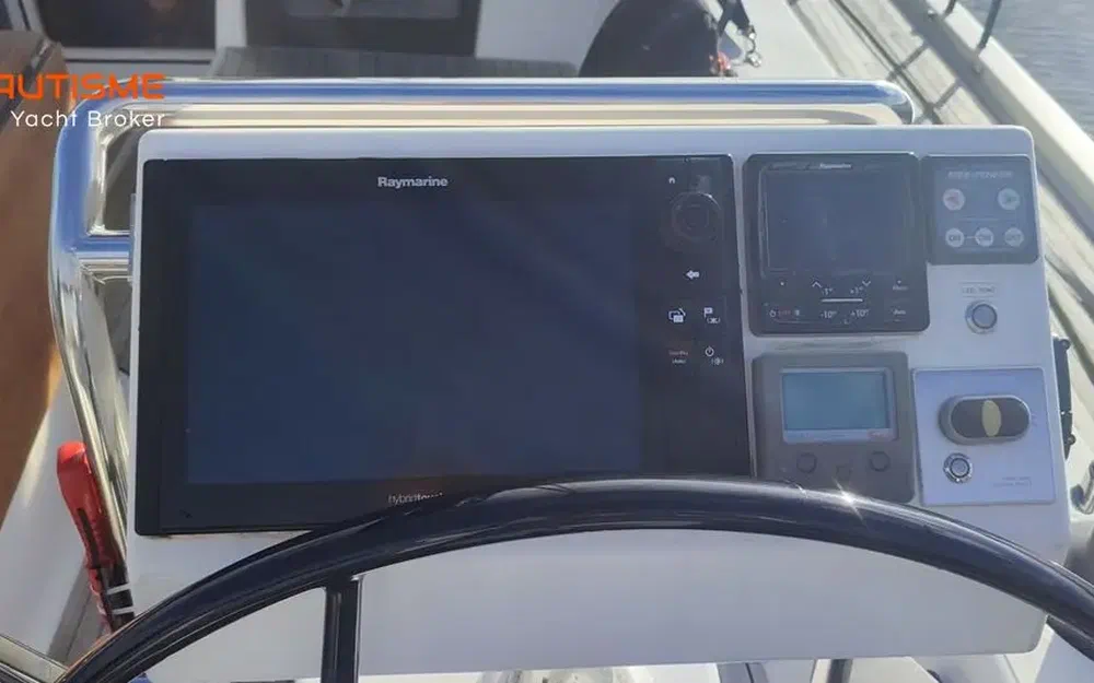 slider 9 Dufour  56Exclusive