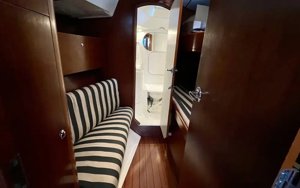 slider 17 Beneteau Oceanis 40 CC