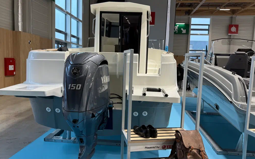 slider 1 Pacific Craft 750 TIMONIER