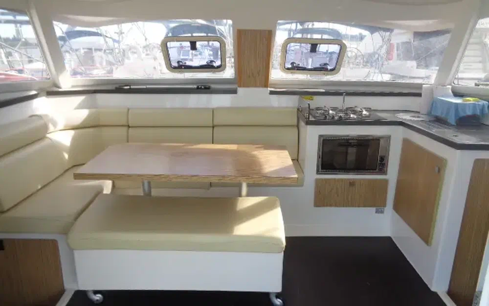 slider 7 STGI Aventura 33