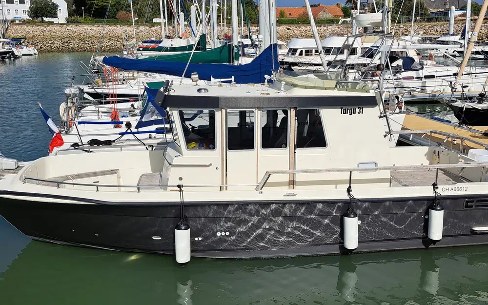 slider 1 Botnia Marin Targa 31