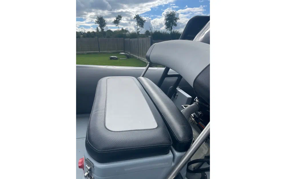 slider 6 3D Tender Patrol 650 Hypalon