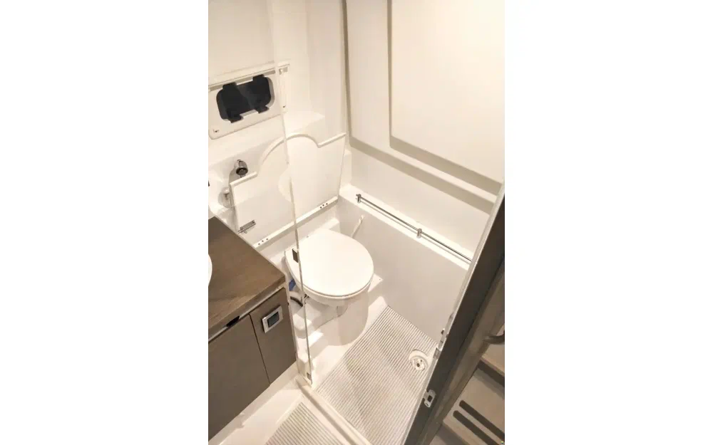 slider 23 Jeanneau Leader 36